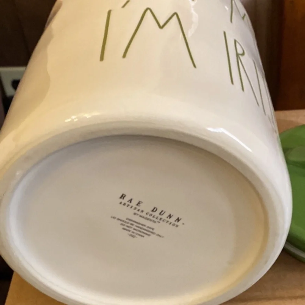 Rae Dunn Canister with lid - Picture 3 of 4